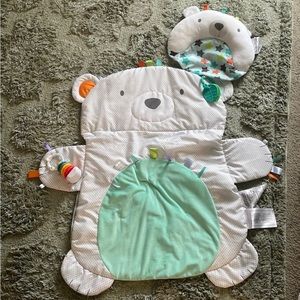 Bright starts tummy time mat